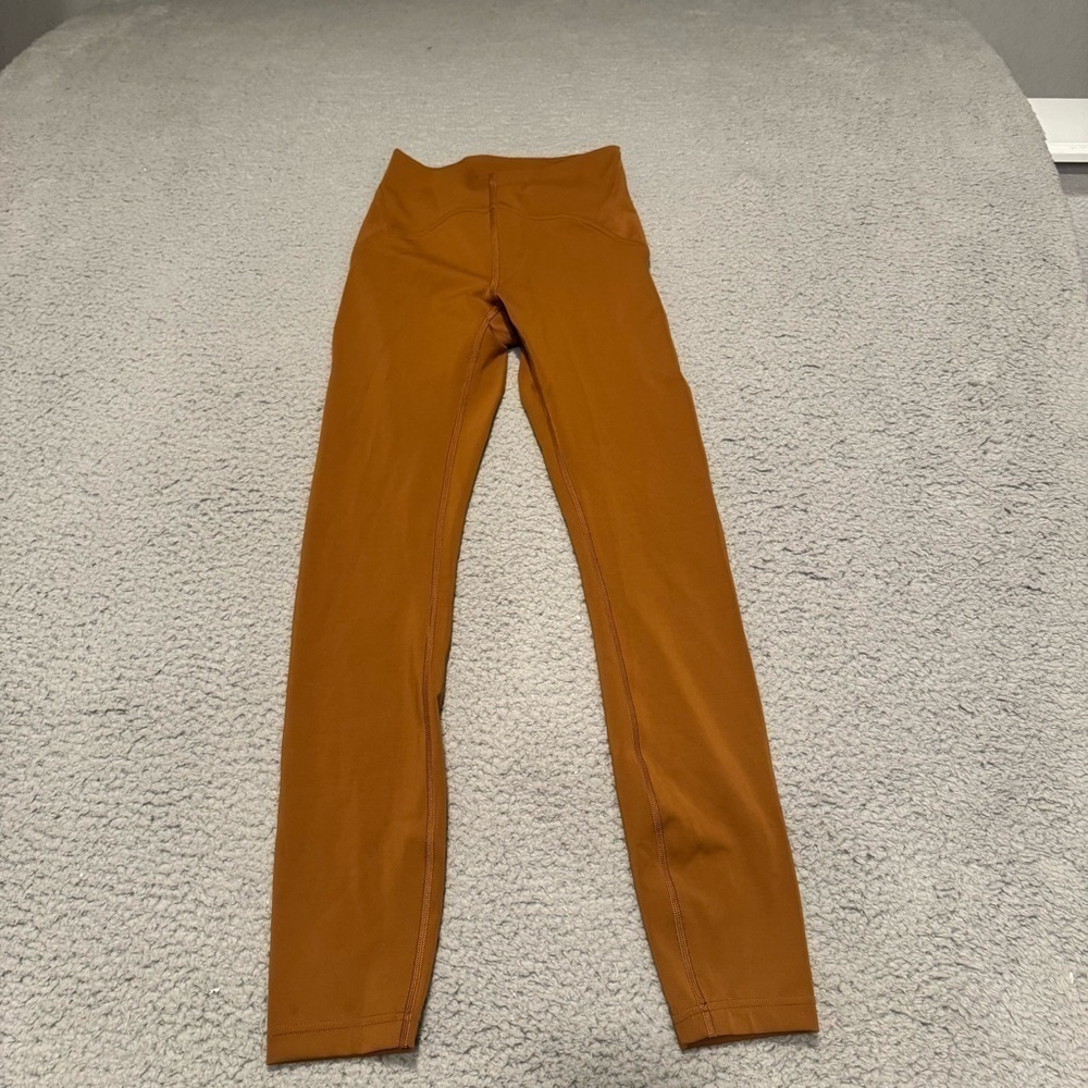 Lululemon Instill High-Rise Tight 25" Color Butternut Brown Size 2